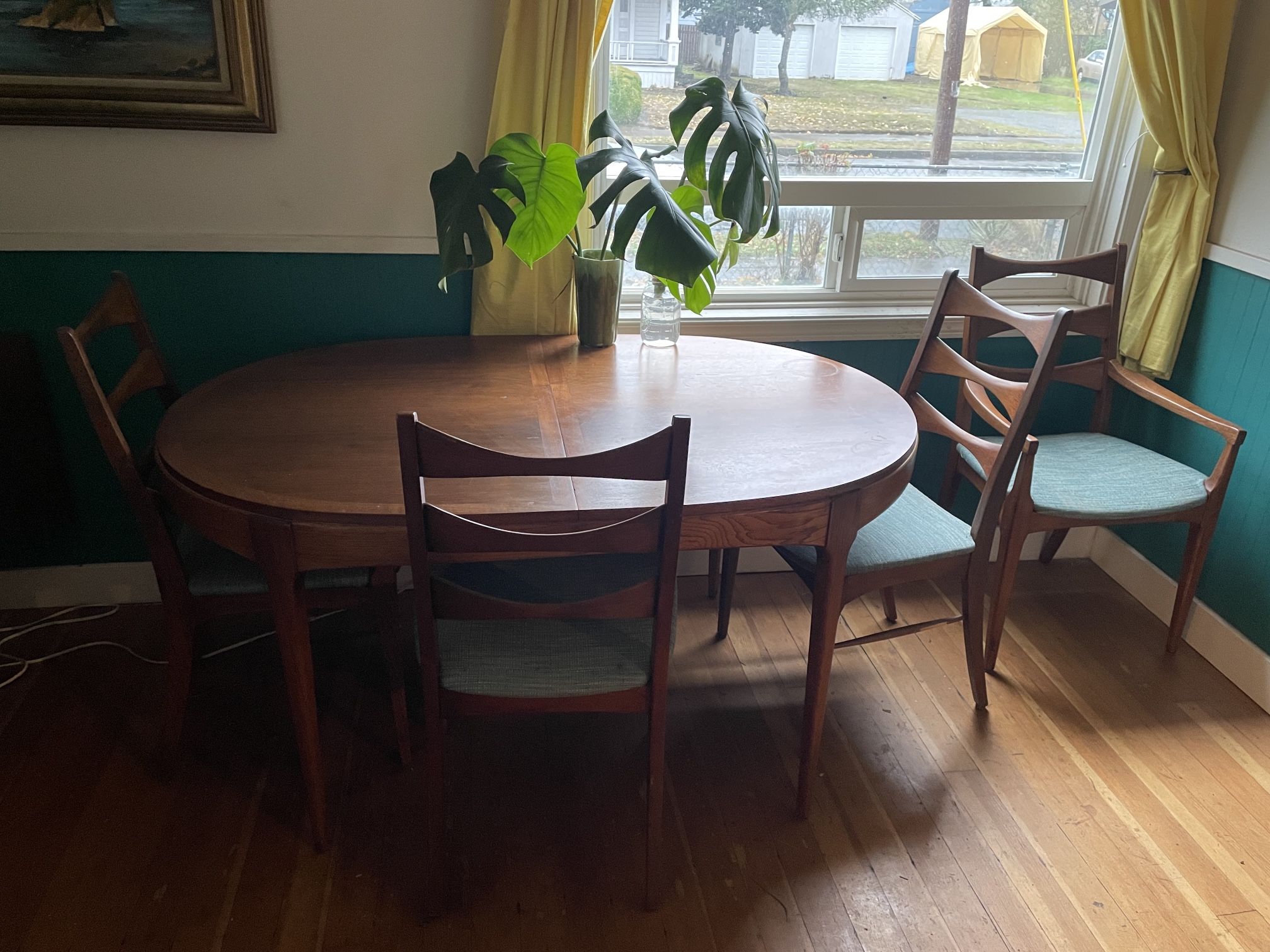 Mid Century Modern Dining Set By Lane