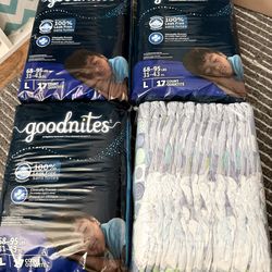 Brand New Boys Goodnights Size Large