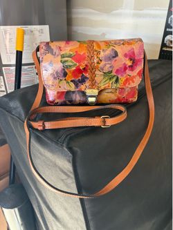 Slightly Used Patricia Nash Purse