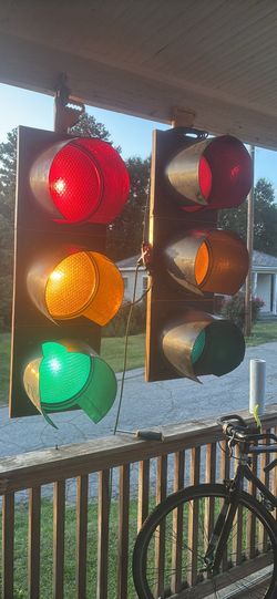 Traffic lights