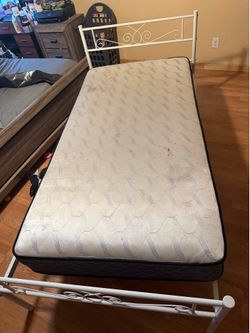 Twin XL bed