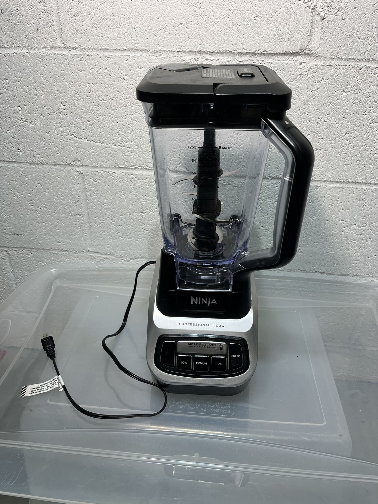 Ninja Professional Blender 1100W, used