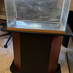 20 Gallon Aquarium good condition