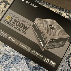 Thermaltake GF3 1200W With Custom Cablemod Cables 