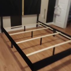 Queen Size Velvet Bed Frame (& Bench)