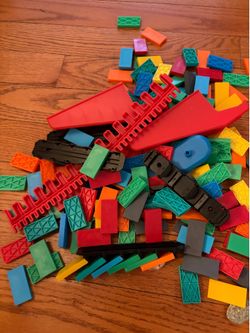 Bulk Dominoes Set | 100+ Colorful Rally Tiles + Accessories