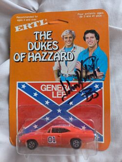 Autographed John Schneider (Bo Duke) Dukes Of Hazzard General Lee