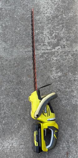 RYOBI 40V Cordless Hedge Trimmer + 2Ah Battery