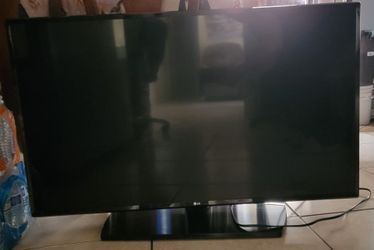 43' LG TV - 60 or OBO