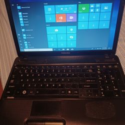 Laptop Toshiba Satellite 