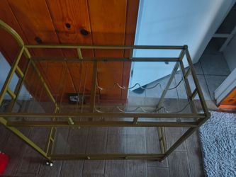 Glass bar