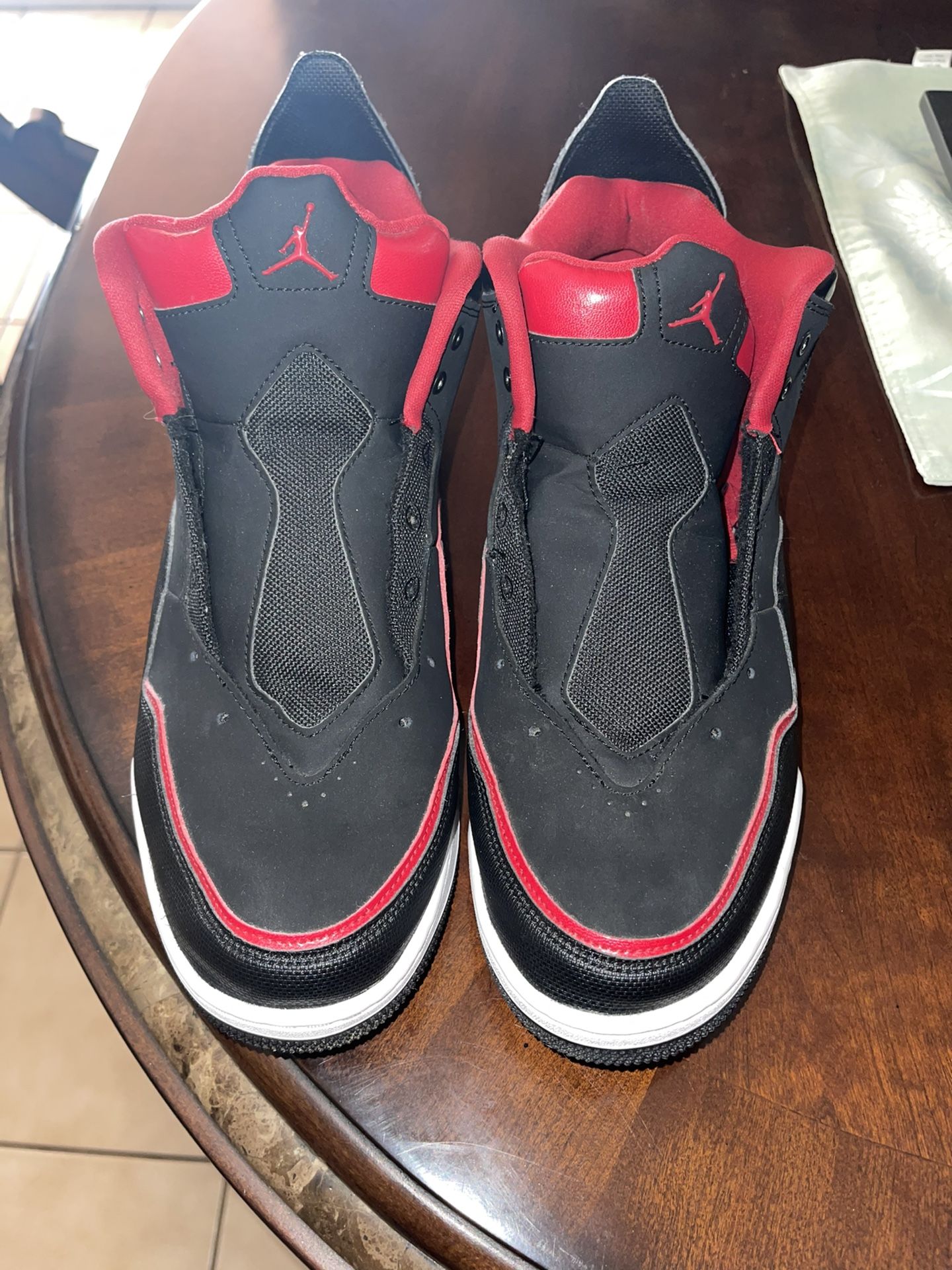 Jordan Court side 23 Used Size 13 No Box!