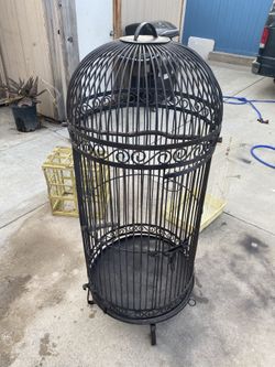 Parrot cage