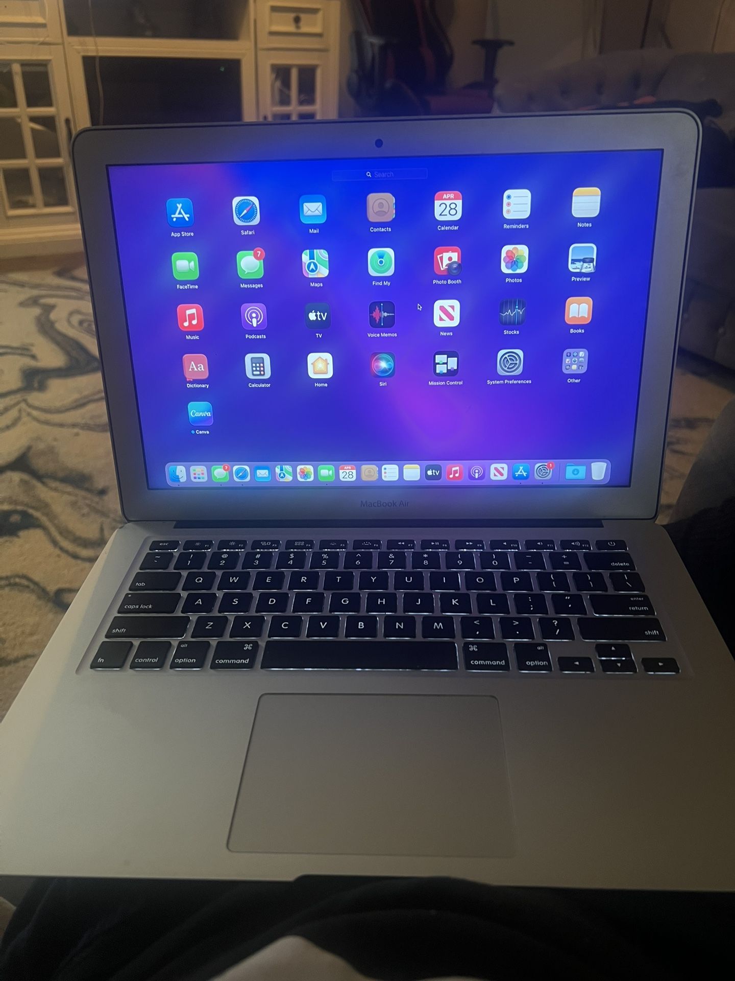 MacBook Air I8 Core