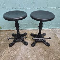 Swivel Stools W/foot Rest