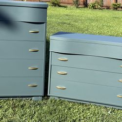 Huntley Furniture Set 