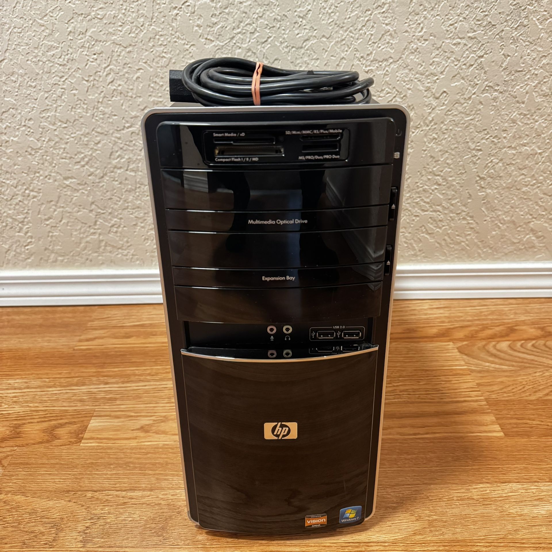 HP Pavilion Elite HPE-410f Desktop 
