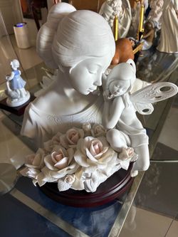 Lladro beauty in bloom matte