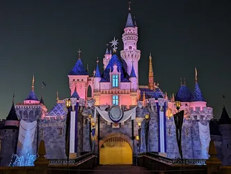 Disneyland Park Hopper