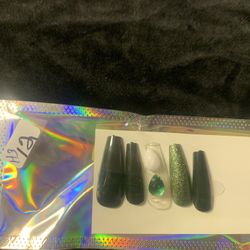 Wicked Inspired Press-on Nails