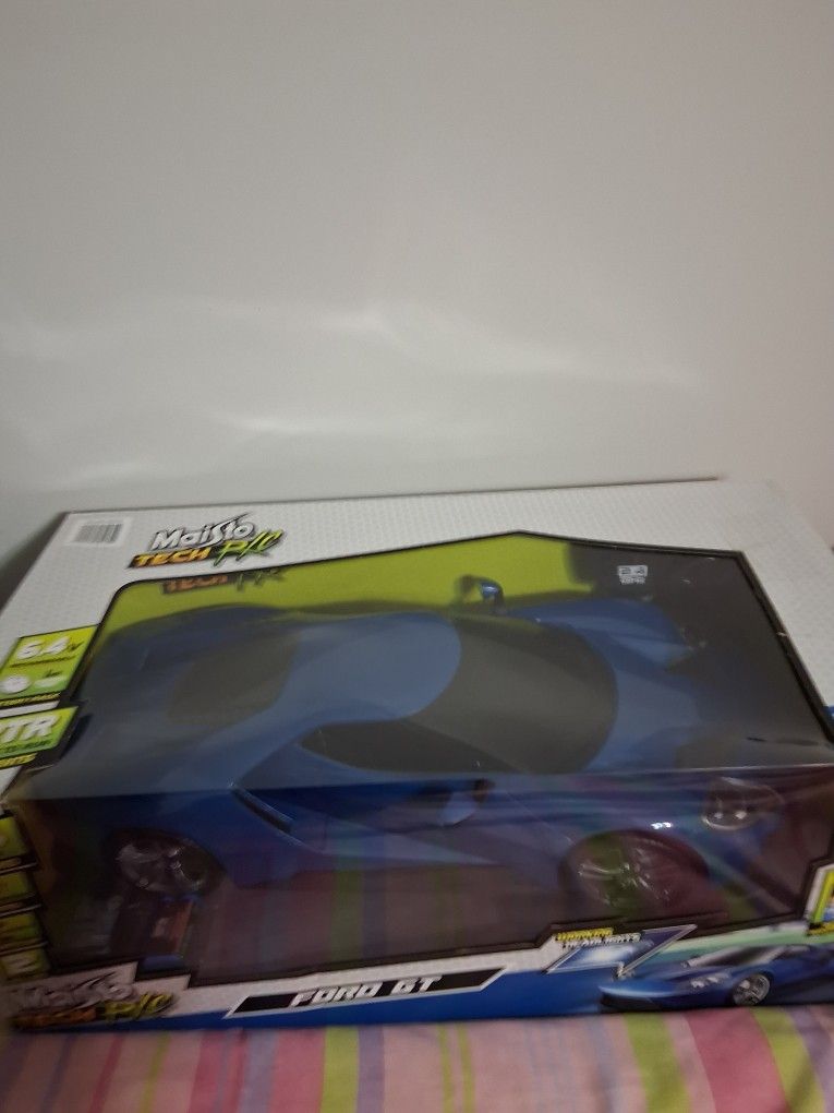 RC CARS FOR SALE 4 BAND NEW FORD & BUGATTI & CHEVY RC CARS RTR