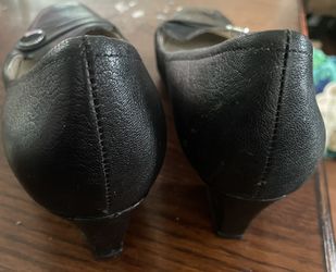 Naturalizer Low Pumps, Black Size 10 M
