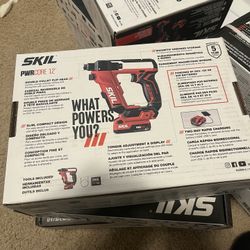 Skil 12-volt 1/4-in Keyless Flip Drill With Battery