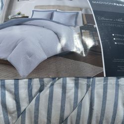 (2) Madison Park Comforter Sets $20.00 Each. 40 For Both 