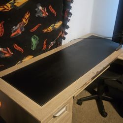 L Shaped Desk