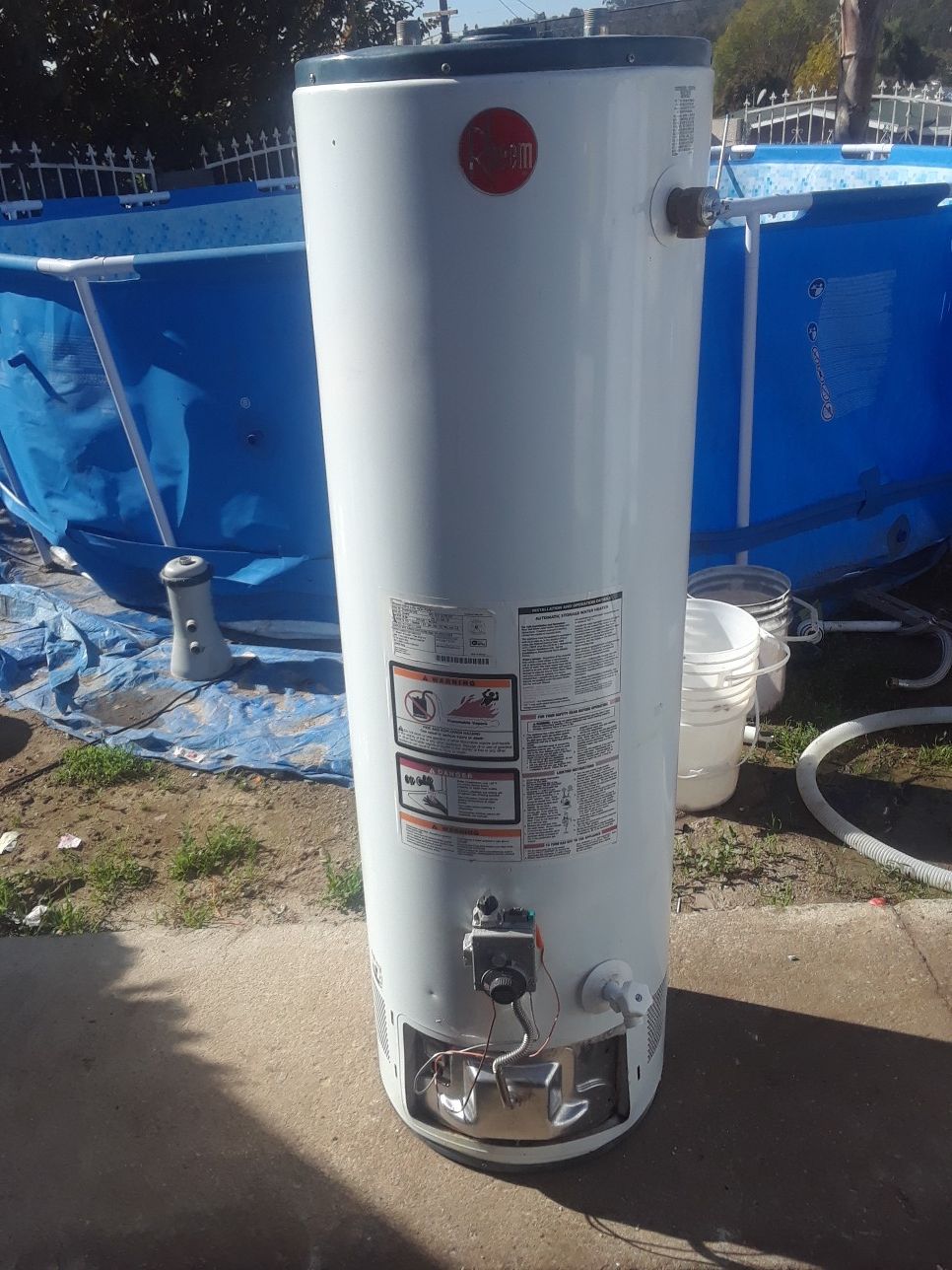 RHEEM 38 GALLON GAS WATER HEATER for Sale in La Puente, CA - OfferUp