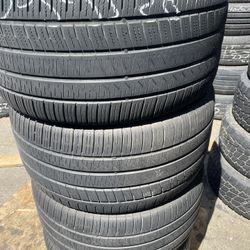 305-35-20 Pirelli Pair 