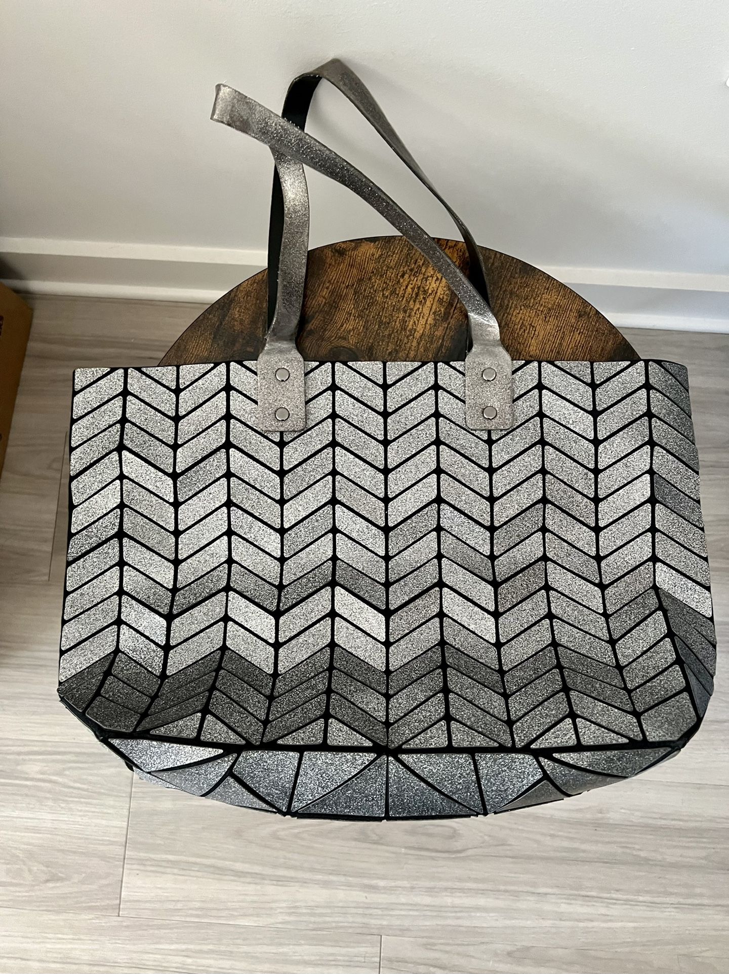 Patrizia Luca Geometric Sparkling Silver Tote Purse 11” x 16”