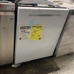 LG White Front Control Dishwasher 