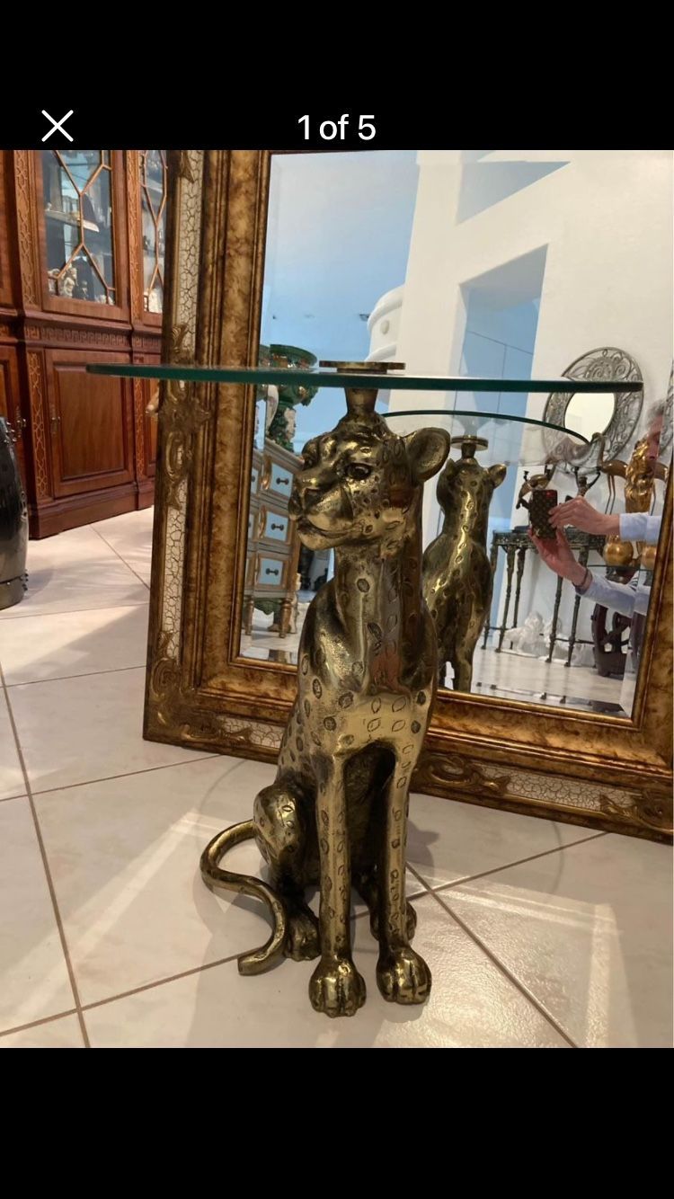 FABULOUS GOLD TONE ALUMINUM OR BRASS 18” ROUND GLASS CHEETAH LEOPARD TABLE. Great W/ Mid Century Modern MCM, Antique, Vintage, Hollywood Glam!
