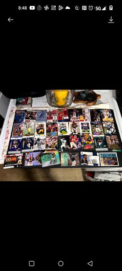 HUGE LOT OF SPORTS CARDS $1 EACH