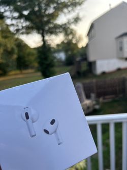 AirPod Pros (3rd Generation) *SEALED*