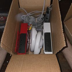 2 Wii, No Control, All Cables