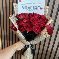  Valentine’s Day Roses Bouquet 