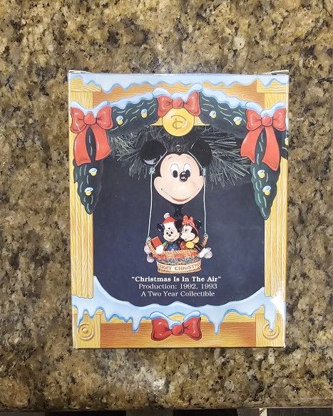 Christmas In The Air To Your Disney Collectible
