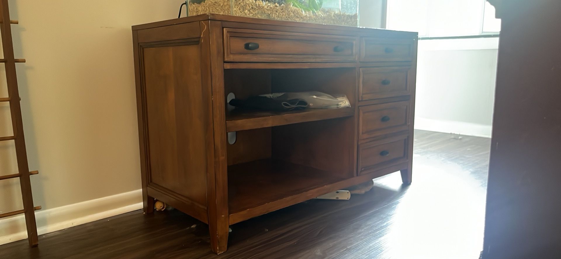 Computer Credenza / Drawers