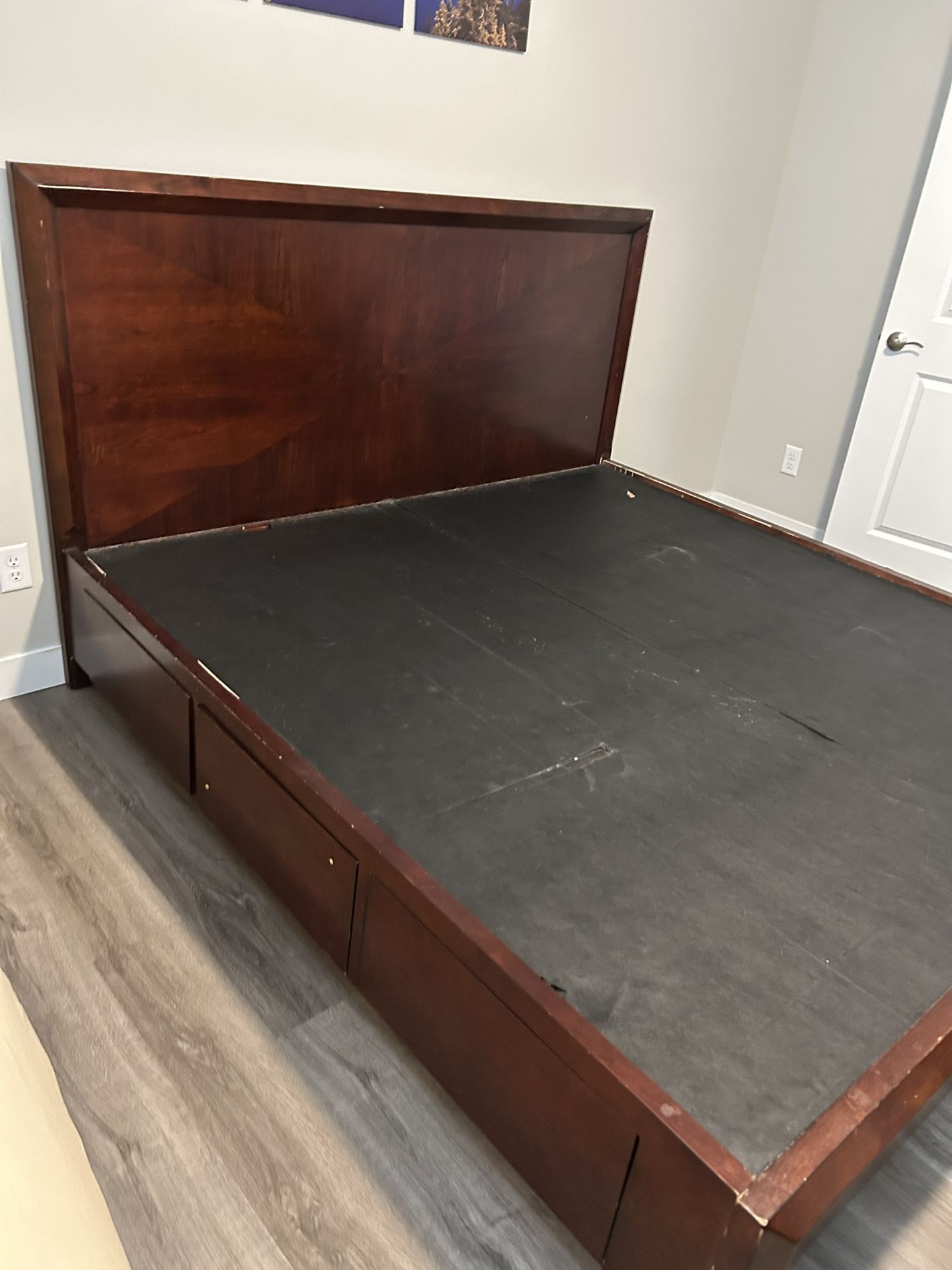 Free King Size Bed Frame With Drawers