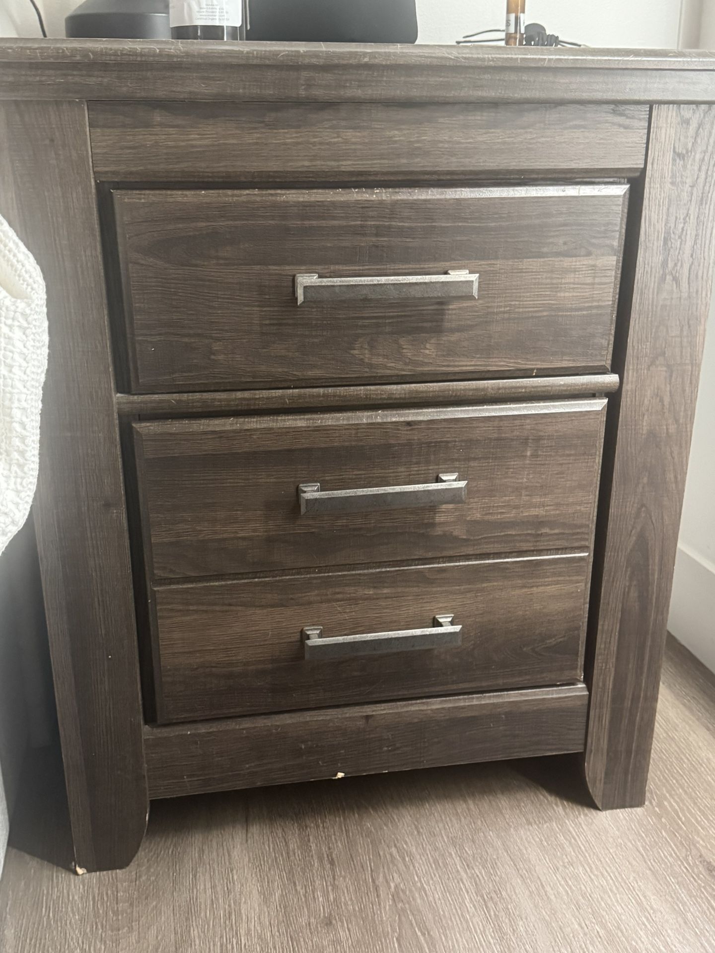 Ashley "Juararo 25" 2 Drawer Nightstand, Dark Brown