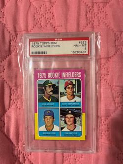 1975 topps mini rookie infielders Keith Hernandez psa 8
