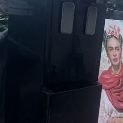 Ice Man Water Dispenser 