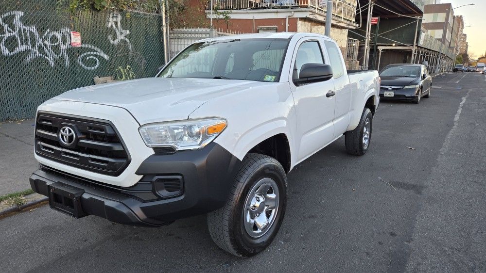 2016 Toyota Tacoma