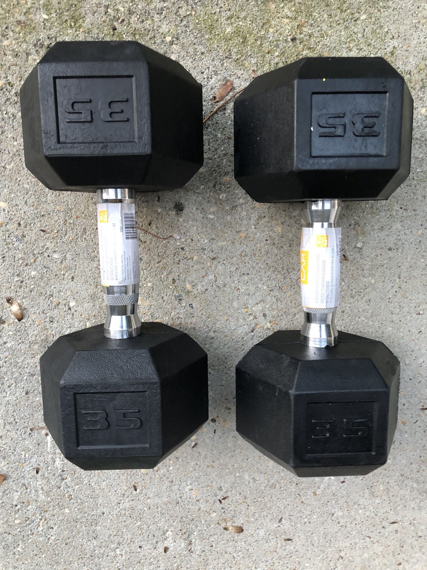 Pair Of New 35 Lbs Rubber Hex Dumbbells 