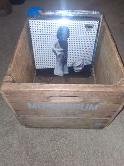 Record Crate - Muskingum Valley Wooden Crate with Vinyl Records