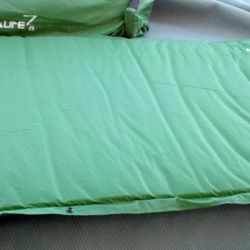 2 Yoga  Mats / Sleeping Mats