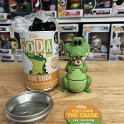 EXCLUSIVE LE GLOW CHASE Tick Tock Funko Soda Peter Pan Disney Movies Crocodile