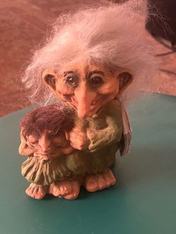 Trolling for a Troll? Highly Collectible NyForm Made in Norway Grandmother Troll w/Granddaughter: